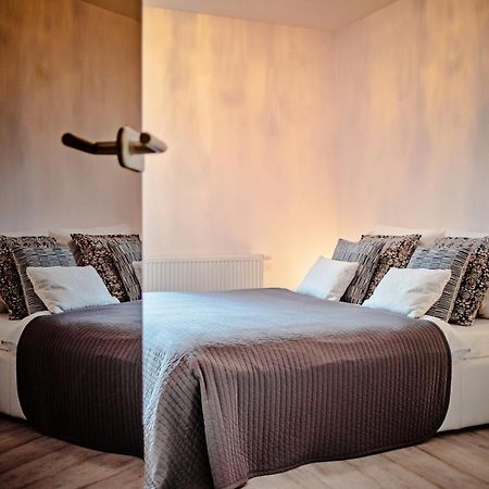 Apartamenty Homely Place Centrum - Stary Rynek - Parking Poznań Eksteriør billede
