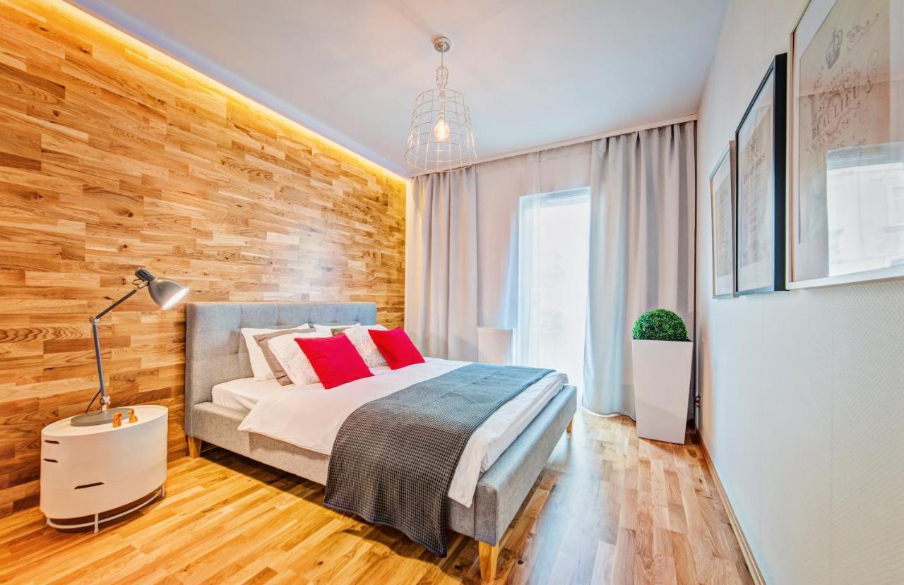 Apartamenty Homely Place Centrum - Stary Rynek - Parking Poznań Eksteriør billede